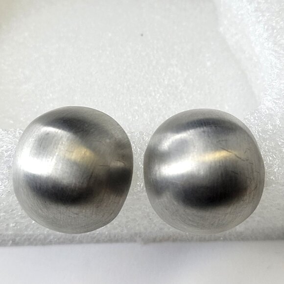 Grey Clip On Earrings Silver Grey Clip On Earrings - Picture 3 of 3